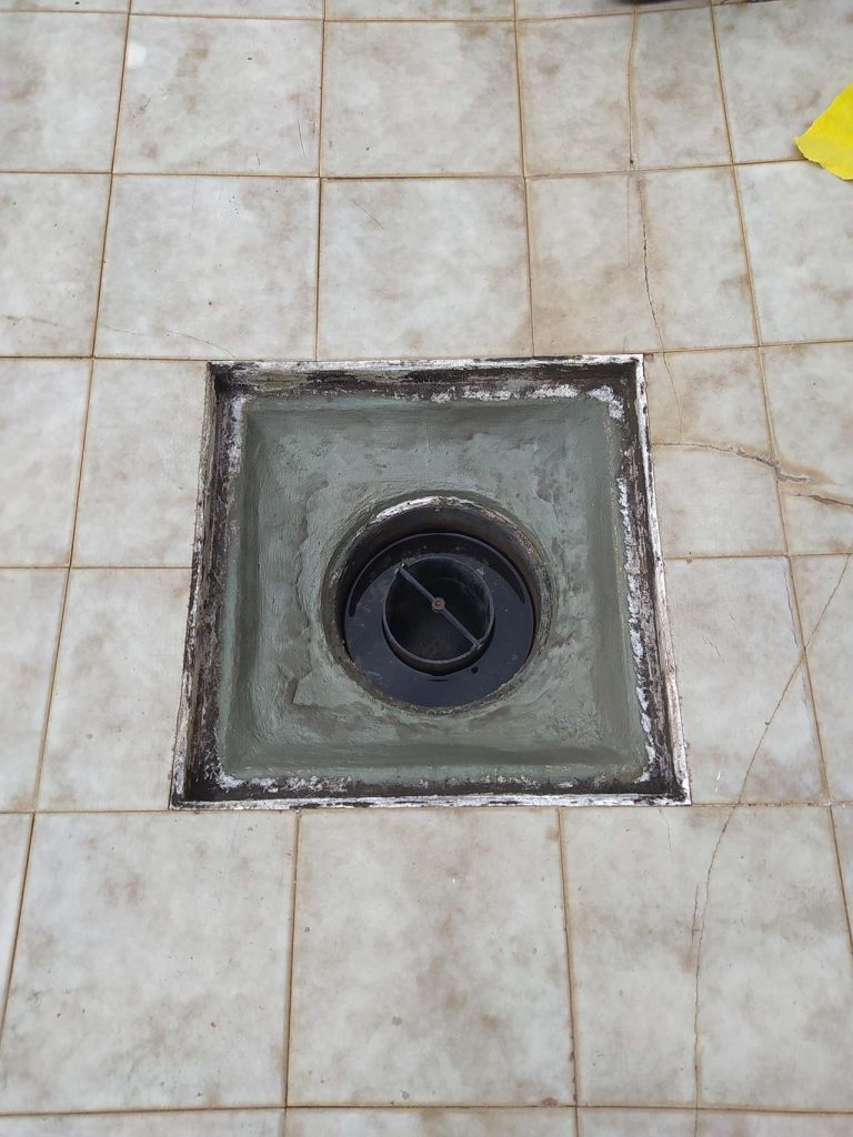 Reparación y restauración de cazoleta de desagüe deteriorada 5 Cazoleta de desagüe reparada y en perfecto estado