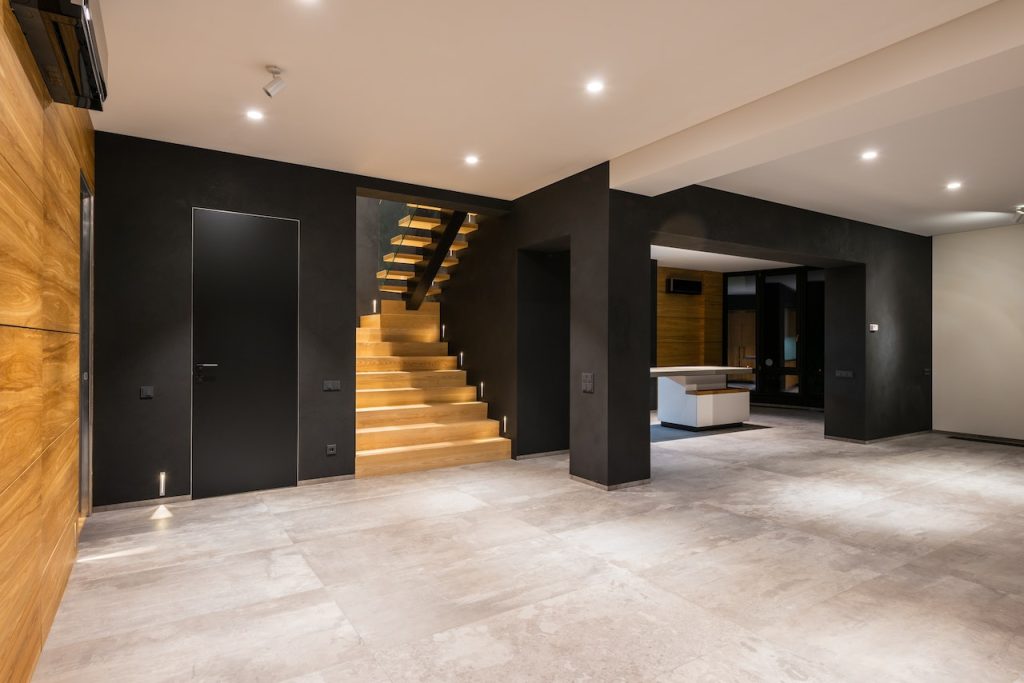 Instalación de sistemas de aire acondicionado para edificios y condominios 2 Comunidad de vecinos con excelente climatización y diseño moderno